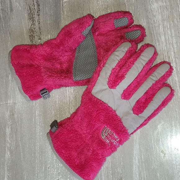 Girls The North Face brand Denali Pink Hat and Glove Warm Winter Set Sz S - Picture 1 of 10